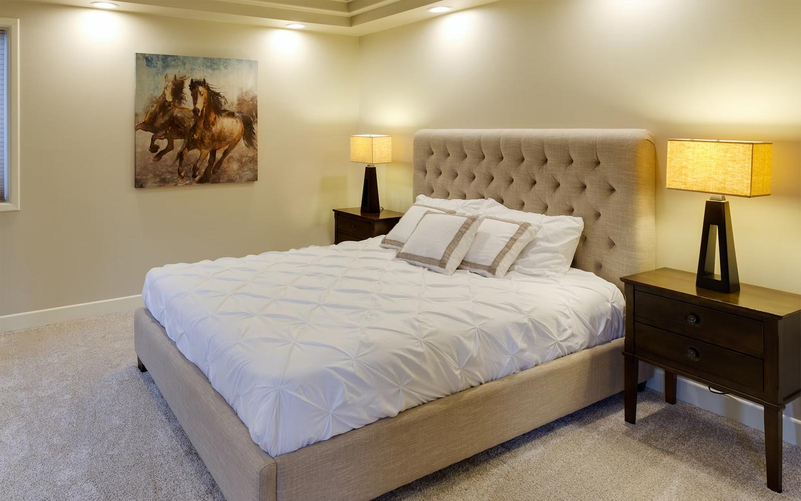 Colour Cube Guest House Toronto Downtown East